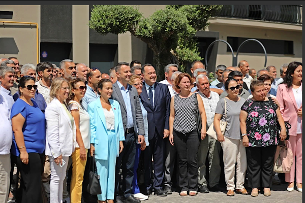 Başkan Dutlulu, Akhisar’da muhtarlarla bir araya geldi