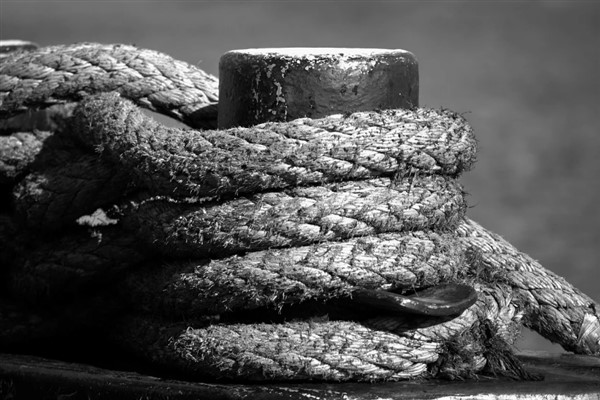 Sarıyer açıklarında su alan tekne emniyetle limana çekildi