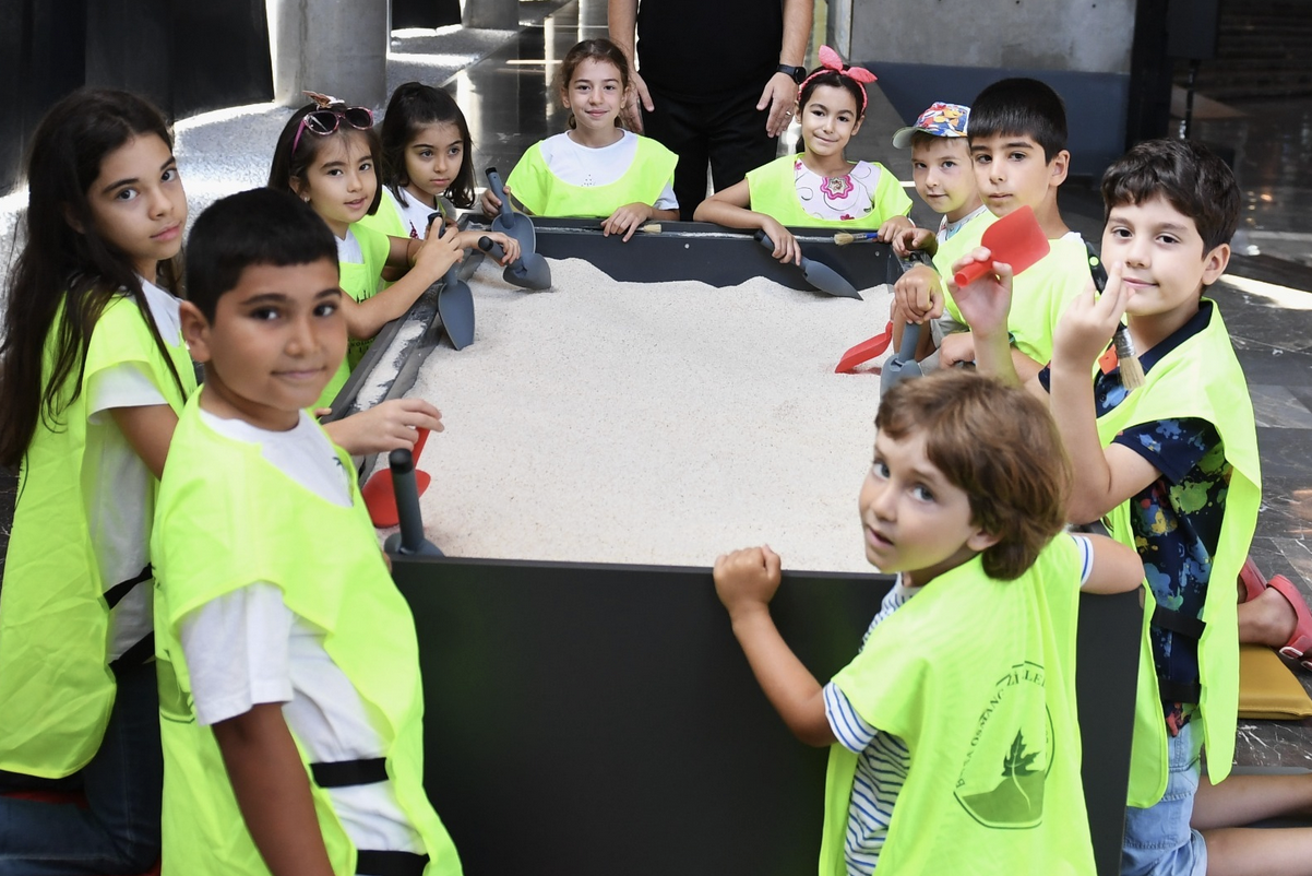 Osmangazi Belediyesi’nin “Minik Arkeologlar İş Başında” projesi