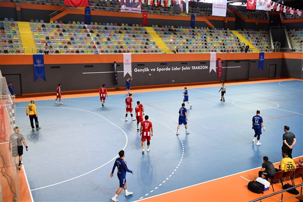 Büyükşehir Spor Kulübü, Hentbol Süper Ligi’nin ilk haftasında 1 puanın sahibi oldu