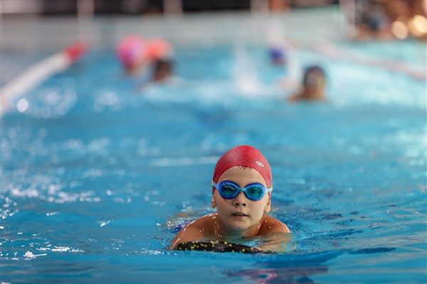 Sporium’da yüzme dersleri başladı