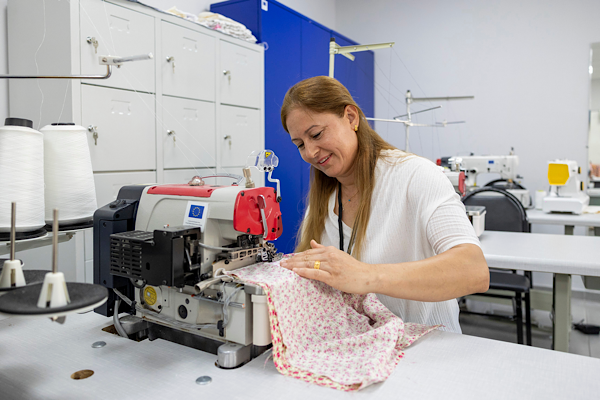 MERCEK’te kadınlar için ücretsiz dikiş kursu