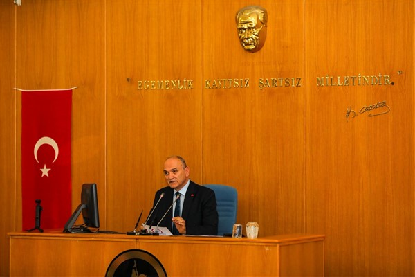 Başkan Özlü’den son 3 aylık çalışma raporu