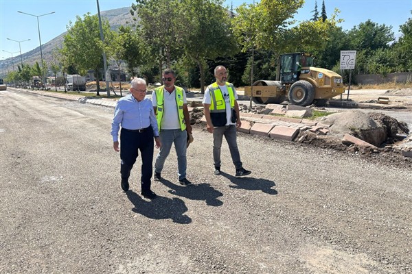 Başkan Büyükkılıç’tan 25 milyon TL’lik yol yatırımına inceleme