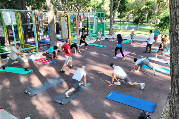 Antalyalılar güne sporla başlıyor