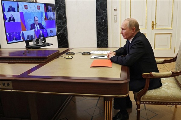 Putin, Güvenlik Konseyi’nin daimi üyeleriyle toplantı yaptı