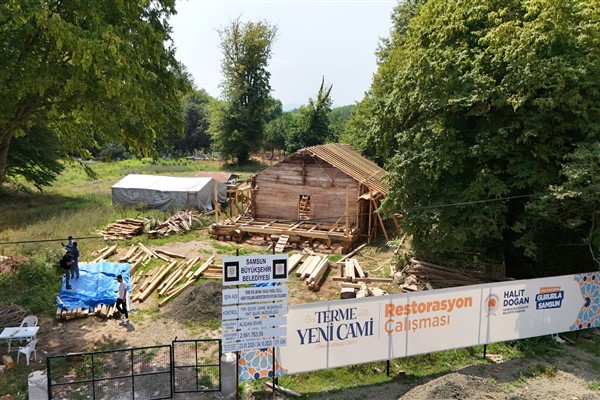 Büyükşehir, Tarihi Terme Yeni Cami’nde restorasyon çalışmalarını sürdürüyor
