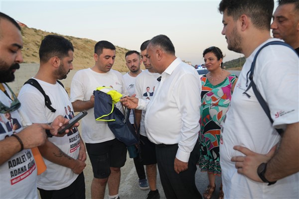 Geçer’den Özgürlük Yürüyüşü’ndeki gençlere destek