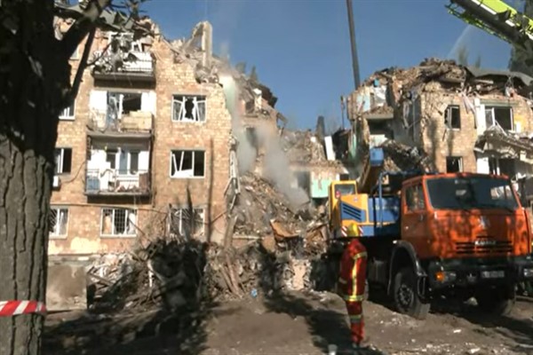 Rus füzeleri Kiev’i vurdu: En az 8 ölü, 38 yaralı