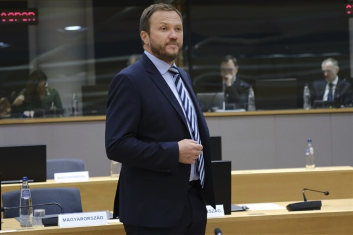 Tsahkna: Rusya, barış çağrılarını hedef alıyor