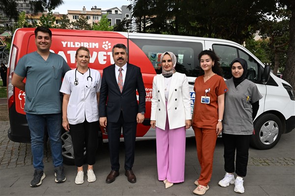 Yıldırım Belediyesi, gezici mobil sokak aracı Pativet’i hizmete soktu