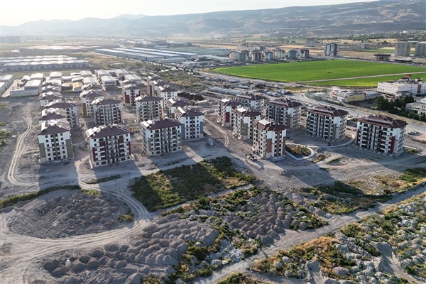 Başkan Büyükkılıç’ın Oruçreis’te 3 milyar liralık kentsel dönüşüm projesi ilerliyor