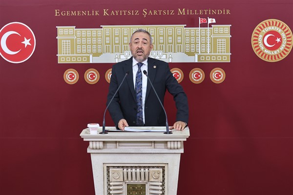 Karatutlu: Kahramanmaraş halkının ihtiyacı fantezi projeler değildir