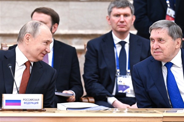 Putin’in danışmanı Trump-Putin görüşmesinin Ukrayna’da ‘sürdürülebilir çözüm’e odaklanacak