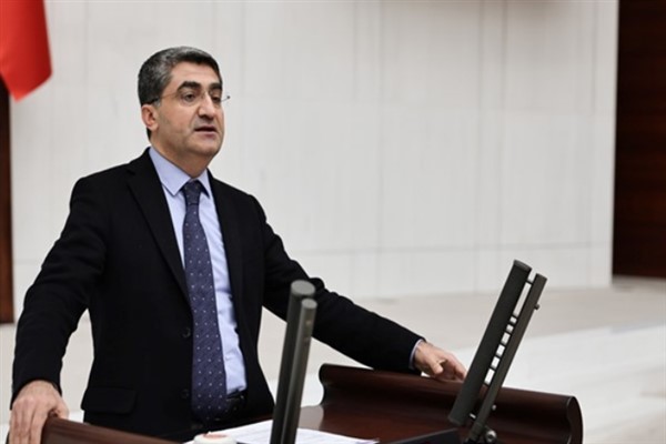 Ekmen: Batman, petrol gelirlerinden hak ettiği payı alamıyor