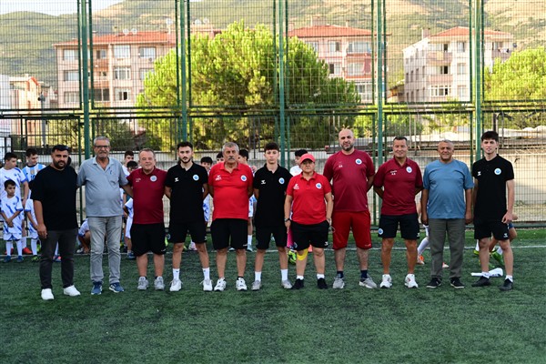 Gemlik’te 118 öğrenci yaz okuluna kayıt yaptırdı