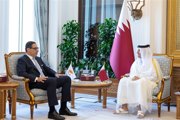 Al Sani, Güney Kıbrıs Dışişleri Bakanı Kombos ile görüştü