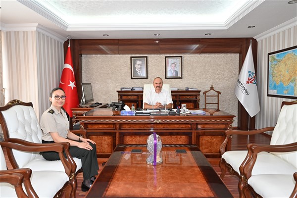 Vali Canalp, Üsteğmen Ürkmez’i makamında kabul etti