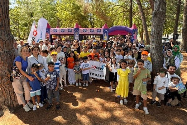 LÖSEV, Kocaeli’deki aileleri ve gönüllüleri piknikte bir araya getirdi