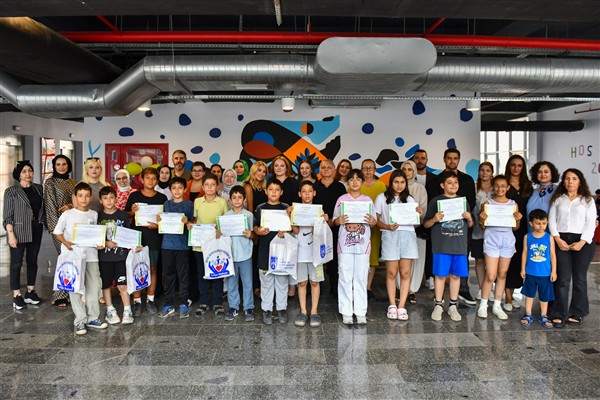 ABB’nin gelişim programına katılan çocuklar sertifikalarını aldı