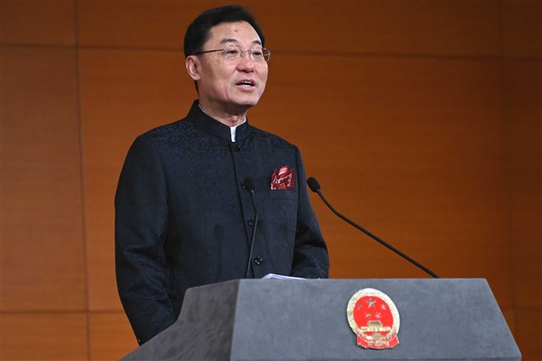 “Çin ve ABD, bir arada yaşamanın çağdaş senfonisini icra etmeli”