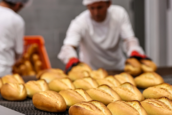 Antalya’da Halk Ekmek büfelerinde 25 çeşit ekmek satışta