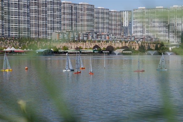 30 Ağustos Zafer Bayramı Göksu Parkı’nda suyun üzerinde kutlandı