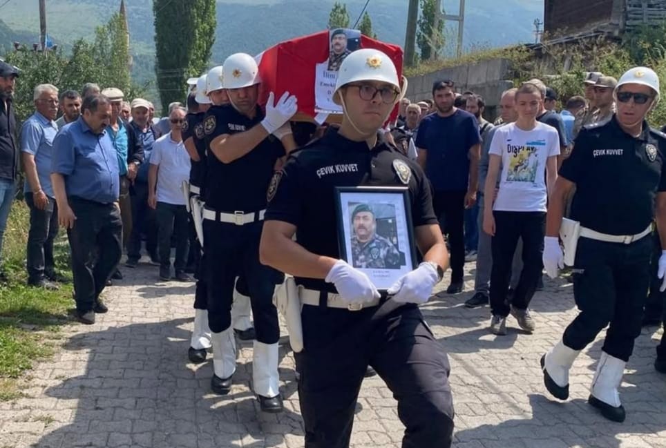 Emekli Polis Memuru İlim Canbay son yolculuğuna uğurlandı