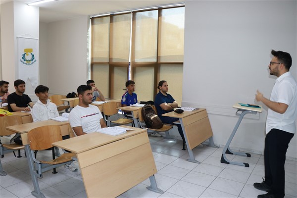 Haliliye Belediyesi kurslarında sınavlara hazırlanan 84 öğrenci üniversiteli oldu