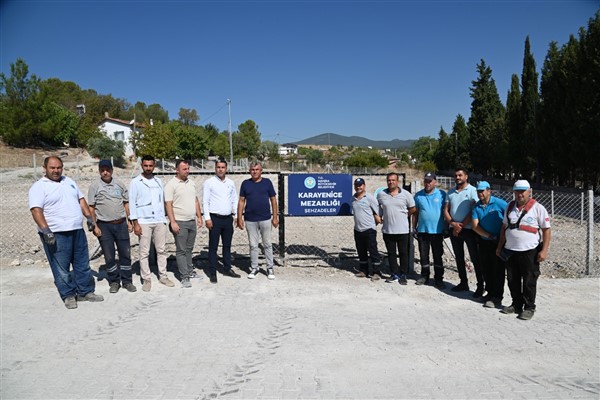 Manisa Büyükşehir Belediyesi mezarlıkları güvenli hale getiriyor