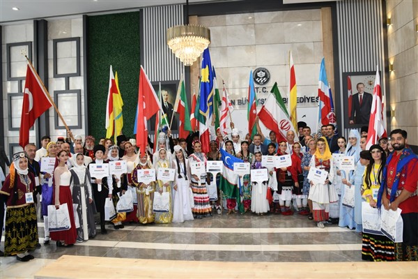 Başkan Genç: Müzik susmasın, silahlar sussun