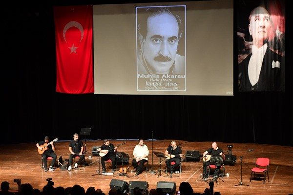 Mamak’ta Muhlis Akarsu’yu anma gecesi düzenlendi