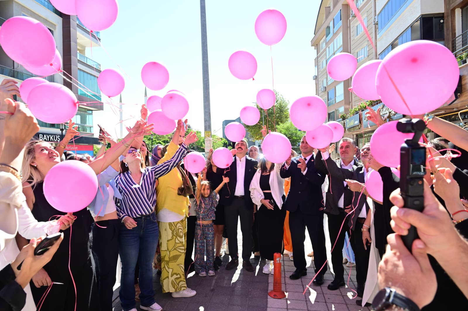 Başkan Yılmaz, üreten kadınlarla buluştu