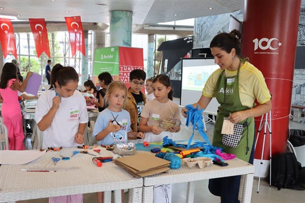 “Suyla Bütünleşen Marmara: Kıyı Kentinin Öyküsü” atölyesi gerçekleştirildi