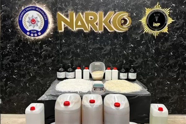 İstanbul’da 218 kilogram metamfetamin uyuşturucu maddesi ele geçirildi