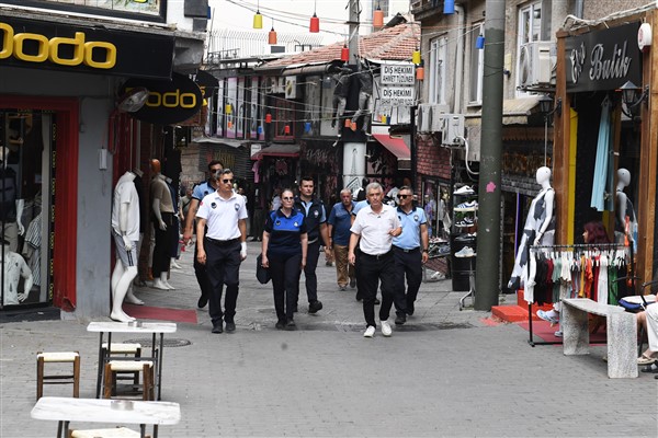 Osmangazi Belediyesi’nden engelli yolunu kapatanlara ceza