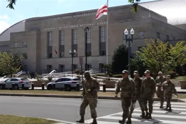 Trump, Washington DC polisinin “uzun vadeli” kontrolünü isteyeceğini söyledi