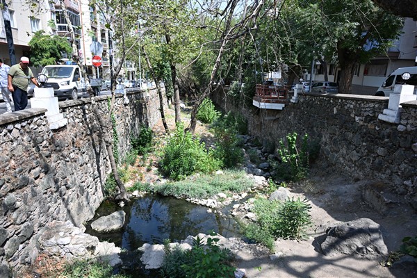 Çaybaşı Deresi’nde temizlik çalışması