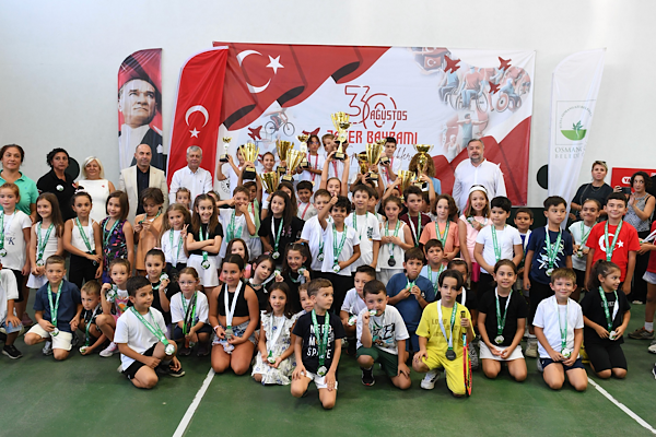 30 Ağustos Zafer Bayramı Tenis Turnuvası sona erdi