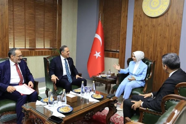 Aile ve Sosyal Hizmetler Bakanı Göktaş, Bingöl’de