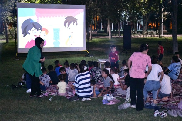 Bismil Belediyesi’nin “Çocuk Film Günleri” etkinliği