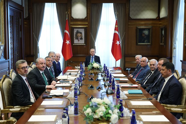 Cumhurbaşkanlığı Yüksek İstişare Kurulu toplantısı sona erdi