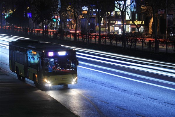 İETT geceleri de seferler yapacak