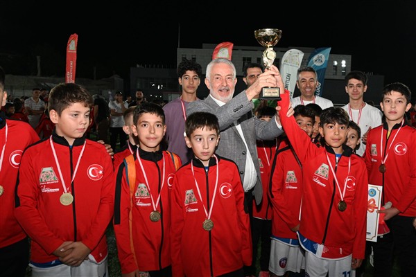 Isparta’da Minikler Futbol Turnuvası sona erdi