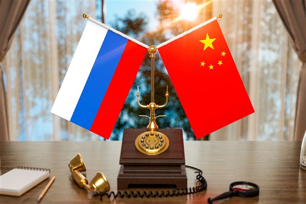 Cumhurbaşkanı Xi Rusya Devlet Başkanı Putin ile telefonda görüştü