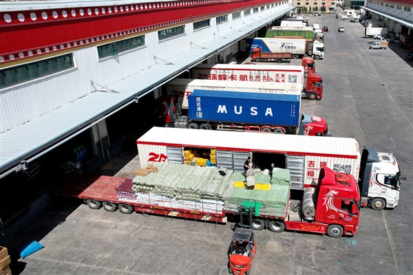 Xizang’ın dış ticareti 5 milyar RMB’ye yaklaştı