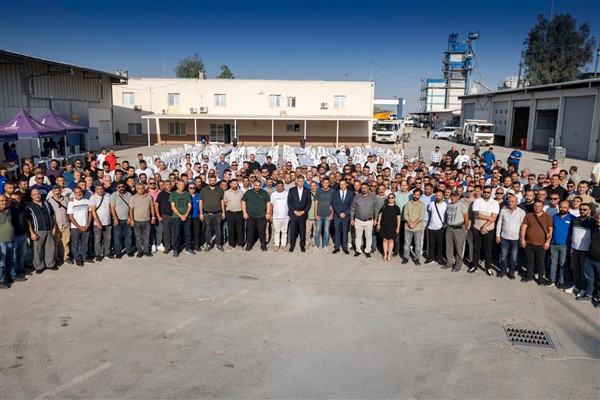 Başkan Tugay: Bizden önemli görevler yapmamızı bekleyen bir şehir var