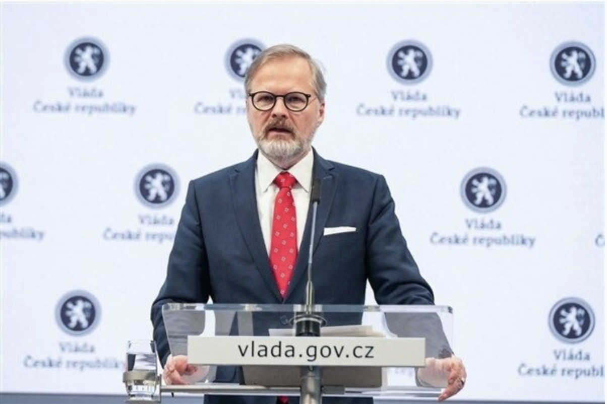 Fiala: Konu sadece siyaset veya orduyla ilgili değil