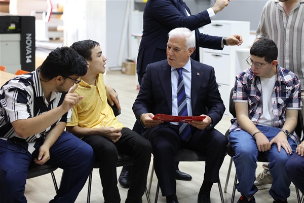 Bursa’da öğrencilere eğitim desteği