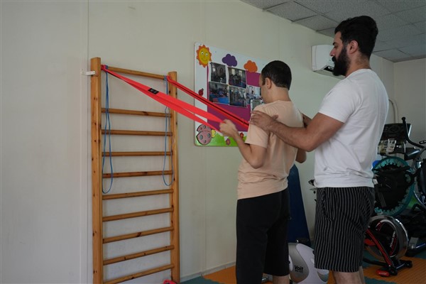 Musa Anter Engelsiz Yaşam Merkezi’nde spor ve özel eğitim dersleri veriliyor